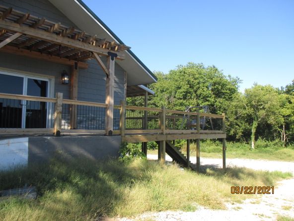 24458 Highway 64, Pittsburg, MO 65724